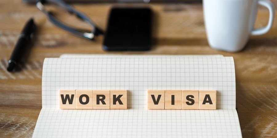 Trabaja en el exterior con una visa de trabajo