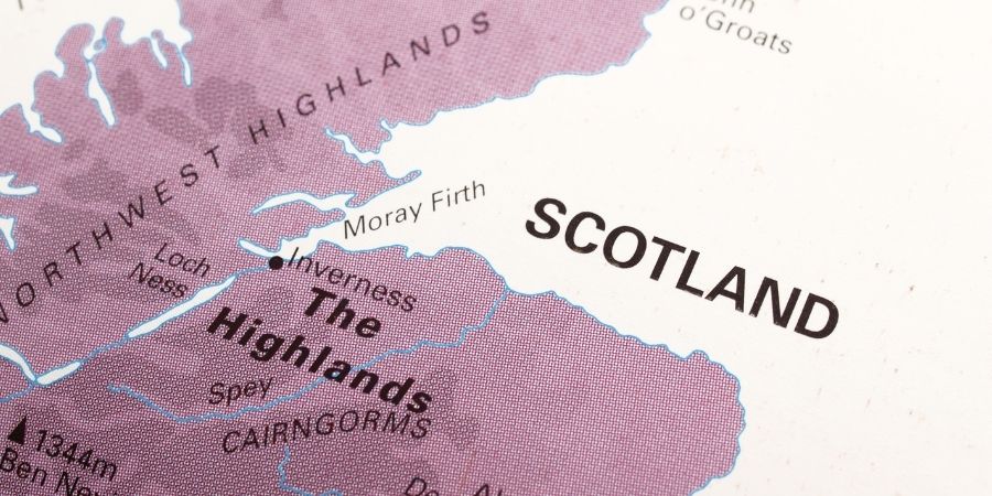 Revisa el destino al que quires ir a Escocia, decide y vive