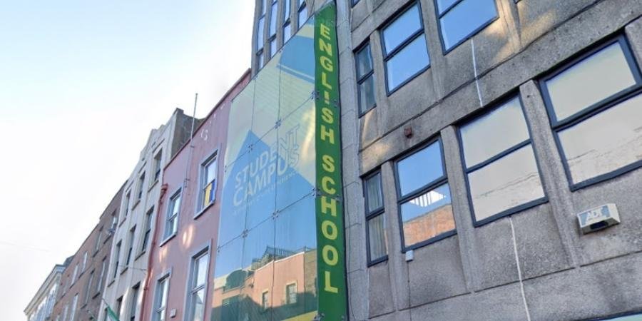 Student Campus English School